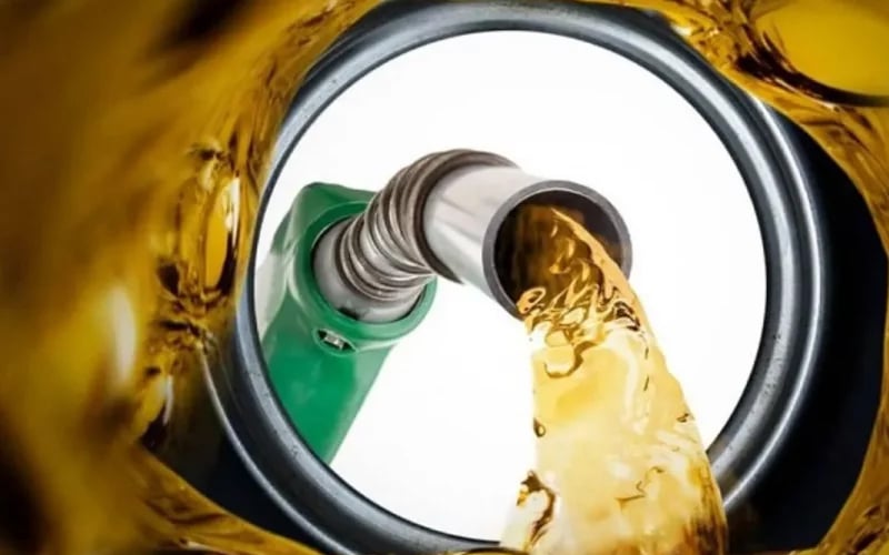 তেলের বাজার নিয়ন্ত্রণের বাইরে যাওয়ার আশঙ্কা