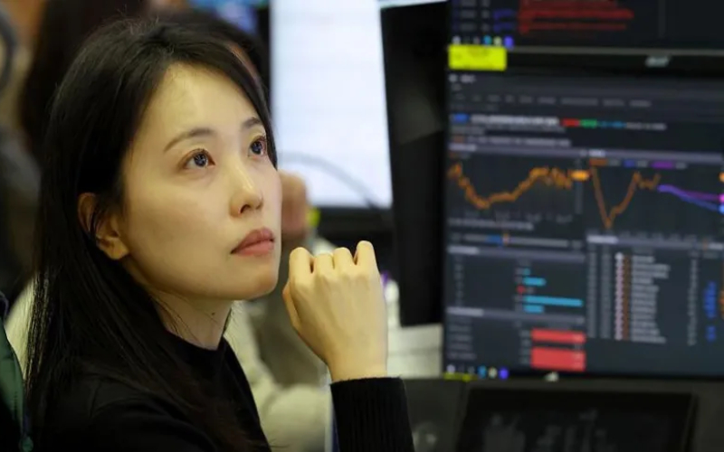 ইরান যুদ্ধ শেষ হওয়ার ইঙ্গিতে শেয়ারবাজার চাঙ্গা