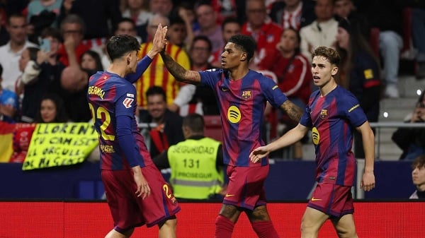 অ্যাটলেটিকোকে হারিয়ে রিয়াল থেকে ৭ পয়েন্ট এগোলো বার্সা | চ্যানেল আই অনলাইন অ্যাটলেটিকোকে হারিয়ে রিয়াল থেকে ৭ পয়েন্ট এগোলো বার্সা | চ্যানেল আই অনলাইন