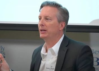 যুক্তরাষ্ট্রের ‘বেস্ট ফিউচার জেনারেশনস’ বিষয়ক বিশেষ দূত চার্লস জে. হার্ডার। ছবি: সংগৃহীত