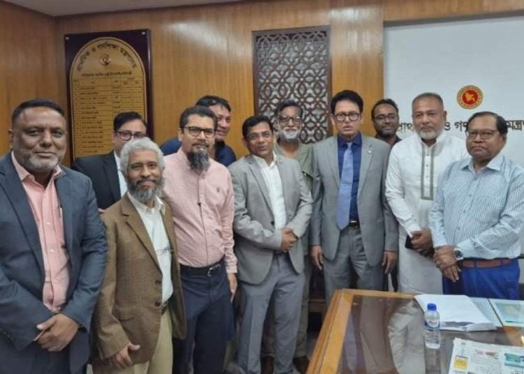 শিক্ষামন্ত্রী ড. আ ন ম এহছানুল হক মিলনের সঙ্গে সৌজন্য সাক্ষাৎ করেছে ইউরোপিয়ান ইউনিভার্সিটি অব বাংলাদেশ (ইইউবি)-এর একটি প্রতিনিধি দল