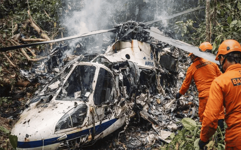 ইন্দোনেশিয়ায় হেলিকপ্টার বিধ্বস্ত, ৮ আরোহী নিহত