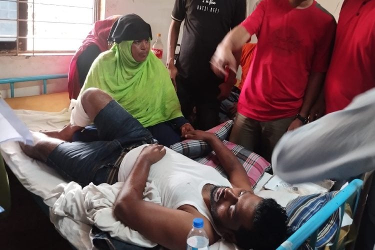 ছবি: মারধরের শিকার লতিবাবাদ ইউনিয়ন যুবদলের আহ্বায়ক বাবুল।