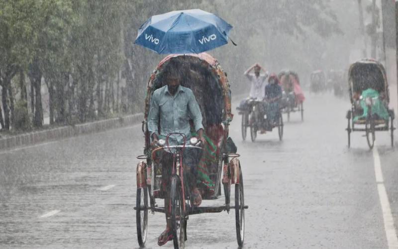 ঢাকাসহ কয়েকটি জেলায় ঝড় ও বজ্রবৃষ্টির আশঙ্কা