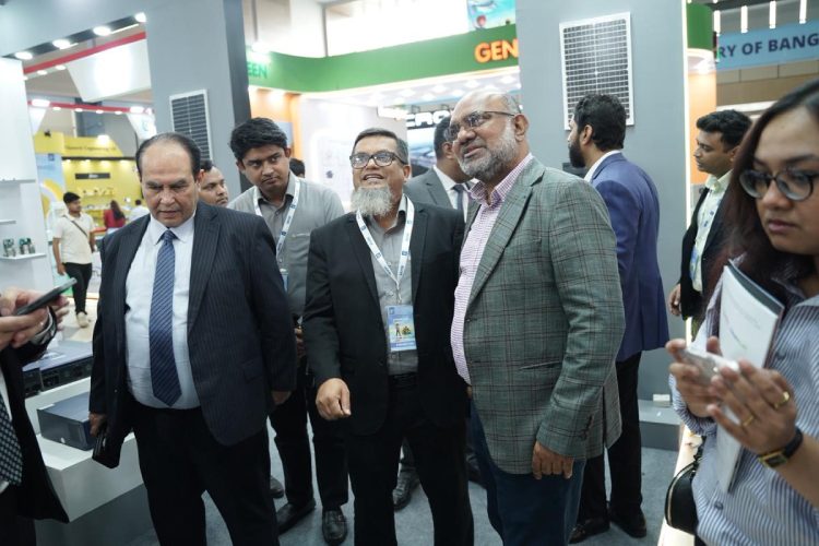 ছবি: সেফকন ‘রেনেক্স ২০২৬ সোলার ফেয়ার’-এ তানধান ডিপিটি-র অংশগ্রহণ।