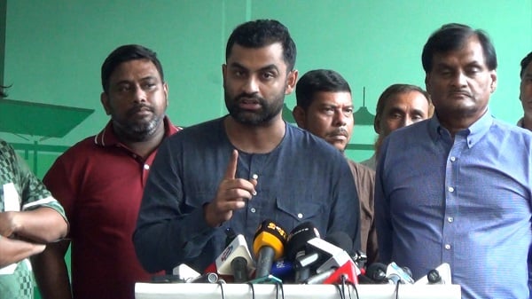 বিসিবির পরিচালনা পর্ষদ ভেঙে দিয়ে তামিমের নেতৃত্বে অ্যাডহক কমিটি