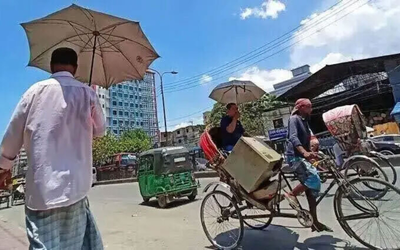 ঢাকায় আজ তাপমাত্রা বাড়তে পারে
