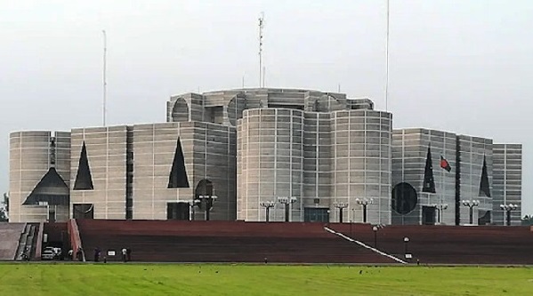 সংসদে আরও ১৩টি বিল পাস | চ্যানেল আই অনলাইন