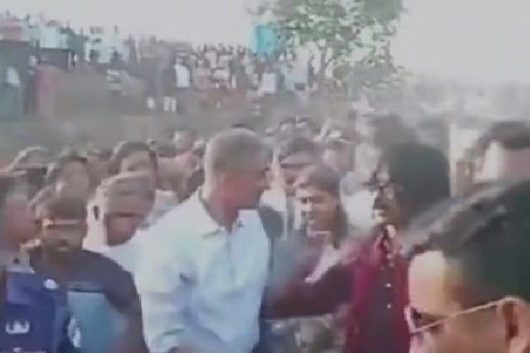 মন্ত্রীর সঙ্গে ধাক্কা নিয়ে মাসুদ অরুন বলেন, সম্পর্ক নষ্ট করার জন্য ভিডিও ছড়ানো হয়েছে