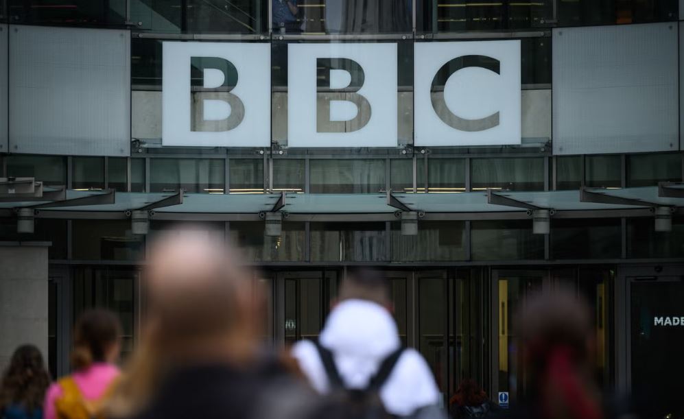 ব্যয় কমানোর লক্ষ্যে ২ হাজার কর্মী ছাঁটাই করবে বিবিসি | চ্যানেল আই অনলাইন ব্যয় কমানোর লক্ষ্যে ২ হাজার কর্মী ছাঁটাই করবে বিবিসি | চ্যানেল আই অনলাইন