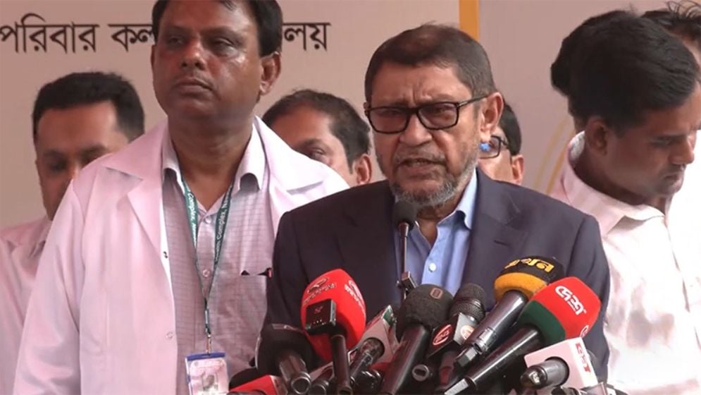 সারাদেশে একযোগে হামের টিকা দেওয়ার সময় জানালেন স্বাস্থ্যমন্ত্রী