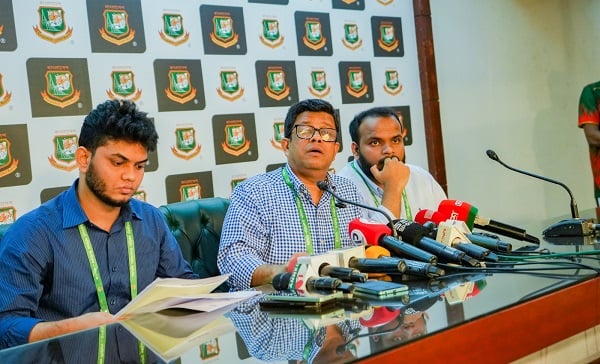 বিসিবি নির্বাচন: মনোনয়নপত্র জমা দিয়েছেন ৩৩ জন, অপেক্ষা যাচাই-বাছাইয়ের