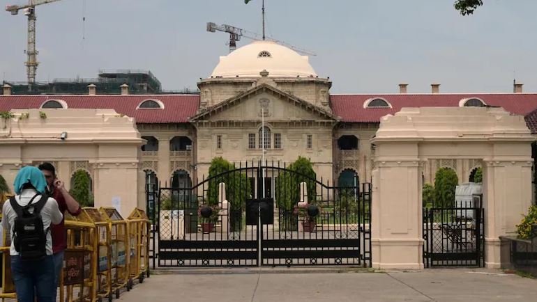 গঙ্গা নদীতে খাবারের উচ্ছিষ্ট ফেললে ধর্মীয় অনুভূতিতে আঘাত লাগতে পারে: আদালত | চ্যানেল আই অনলাইন গঙ্গা নদীতে খাবারের উচ্ছিষ্ট ফেললে ধর্মীয় অনুভূতিতে আঘাত লাগতে পারে: আদালত | চ্যানেল আই অনলাইন