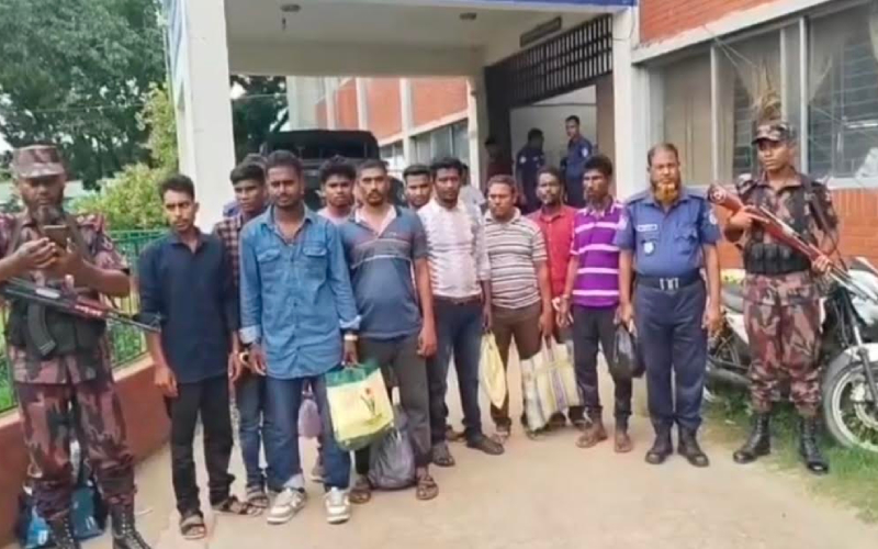 ভারতে আটক ১০ বাংলাদেশিকে বিজিবির কাছে হস্তান্তর