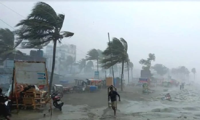 দেশের ৬ অঞ্চলে ঝোড়ো হাওয়ার আশঙ্কা