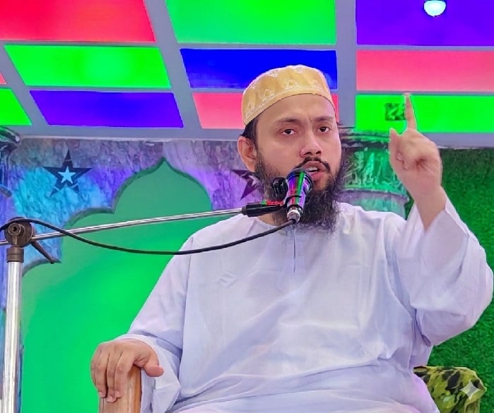 মাজারে হামলার নিন্দা জানিয়েছেন ছারছীনার পীর সাহেব