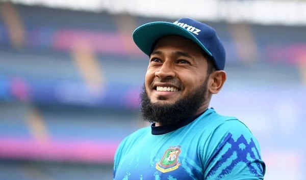 অবসর ভেঙে ওয়ানডেতে ফেরার প্রস্তাব নিয়ে যা বললেন মুশফিক