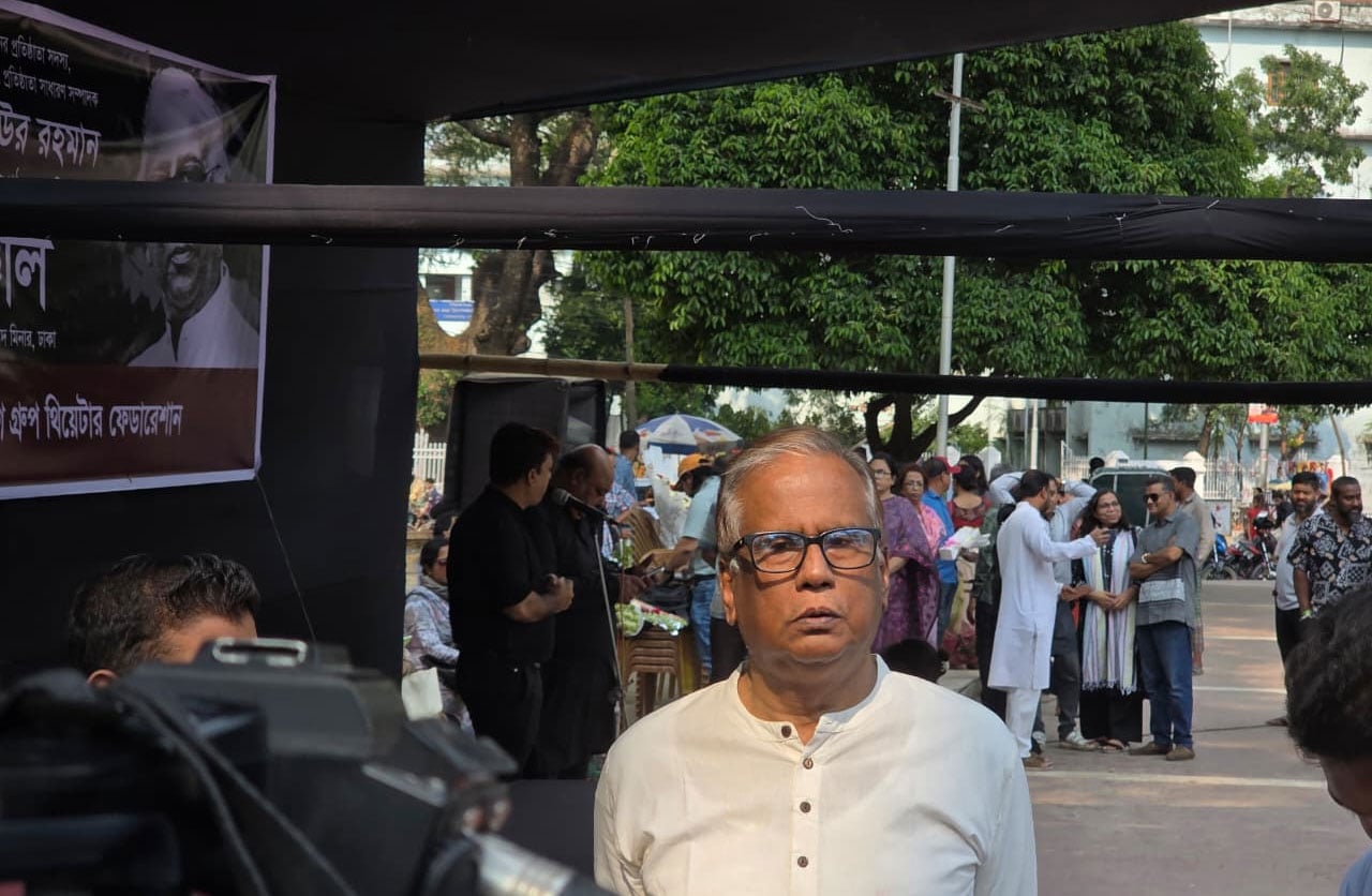 ‘সে আমার অগ্রজ, তুই তুকারি সম্পর্ক ছিল’