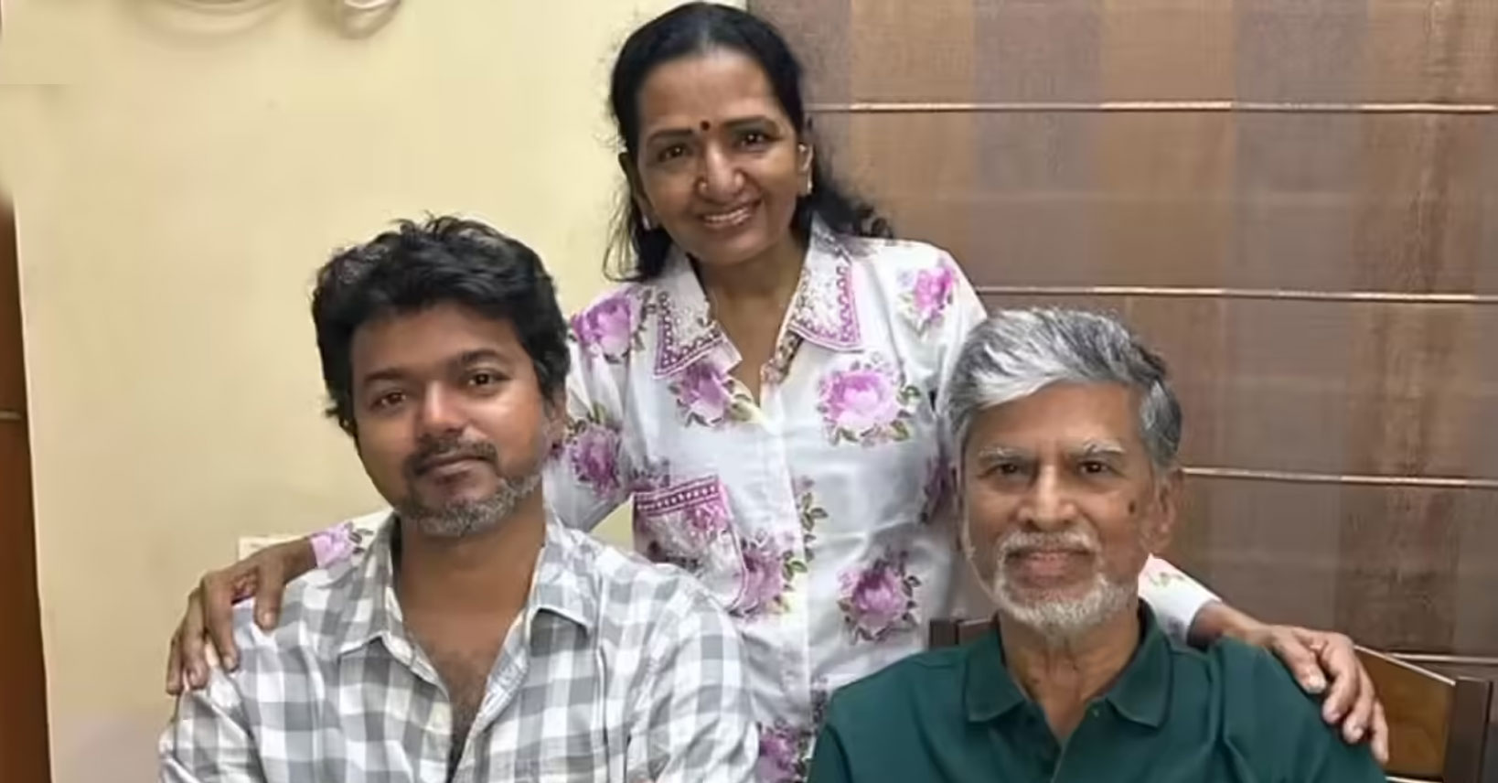 ধর্ম বিশ্বাস নিয়ে ভাইরাল বিজয়ের পুরনো বক্তব্য