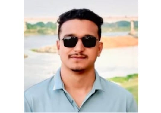 জন্মদিনের অনুষ্ঠান শেষে ফেরার পথে কলেজছাত্রকে কুপি
