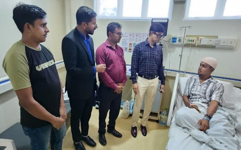 মালদ্বীপে দুর্ঘটনায় আহত প্রবাসীর চিকিৎসার খোঁজ নিয়েছে দূতাবাস