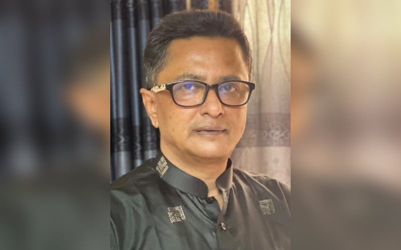 মনিপুর উচ্চ বিদ্যালয় ও কলেজের গভর্নিংবডির সভাপতি হয়েছেন মানিক