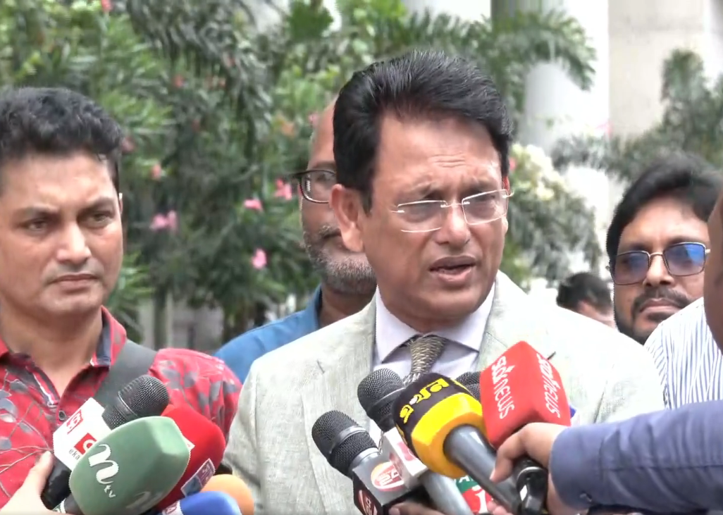 অনার্সে বাংলা-ইতিহাস-দর্শন বিভাগ ‘বাদ দেওয়া’ প্রশ্