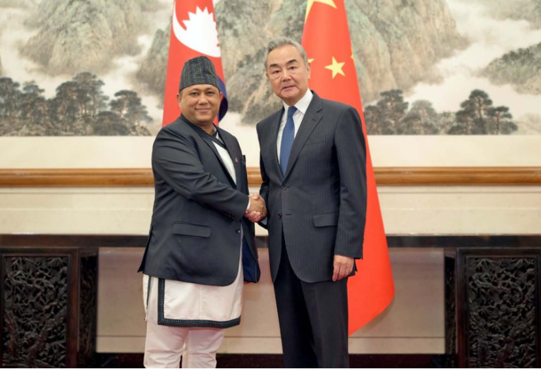 বেইজিংয়ে নেপাল-চীন বৈঠক: পশ্চিমা সম্পৃক্ততা নিয়ে সতর্কতা
