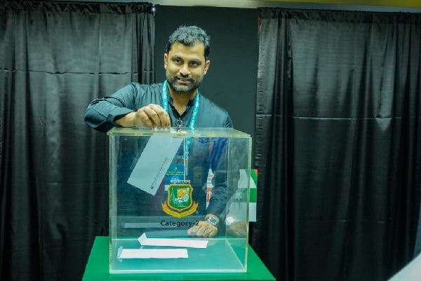 বিসিবি নির্বাচন: সর্বোচ্চ ভোট পেয়ে পরিচালক তামিম | চ্যানেল আই অনলাইন বিসিবি নির্বাচন: সর্বোচ্চ ভোট পেয়ে পরিচালক তামিম | চ্যানেল আই অনলাইন
