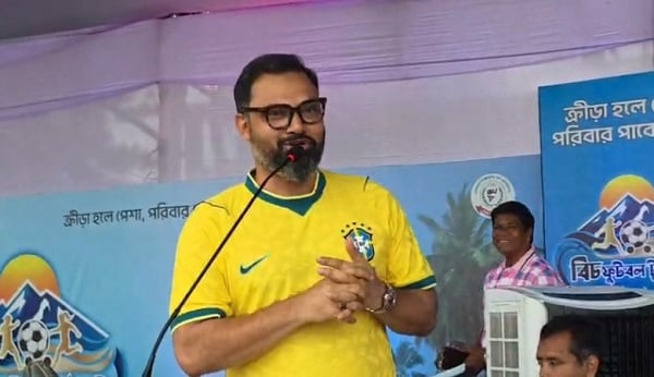 ব্রাজিল-আর্জেন্টিনা ফাইনাল চান ক্রীড়া প্রতিমন্ত্রী, সমীকরণ কী বলছে