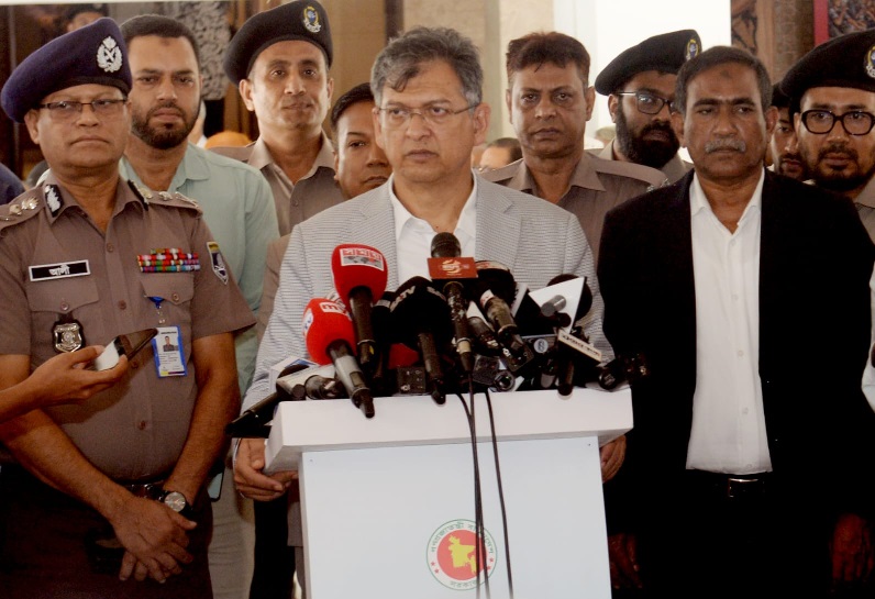 দেশের সীমান্তে একজনকেও অবৈধভাবে পুশ-ইন হতে দেওয়া হয়নি: স্বরাষ্ট্রমন্ত্রী