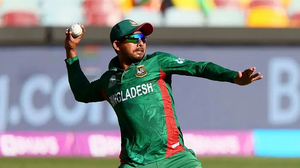 চার বছর পর ওয়ানডে দলে মোসাদ্দেক, এলেন সোহানও