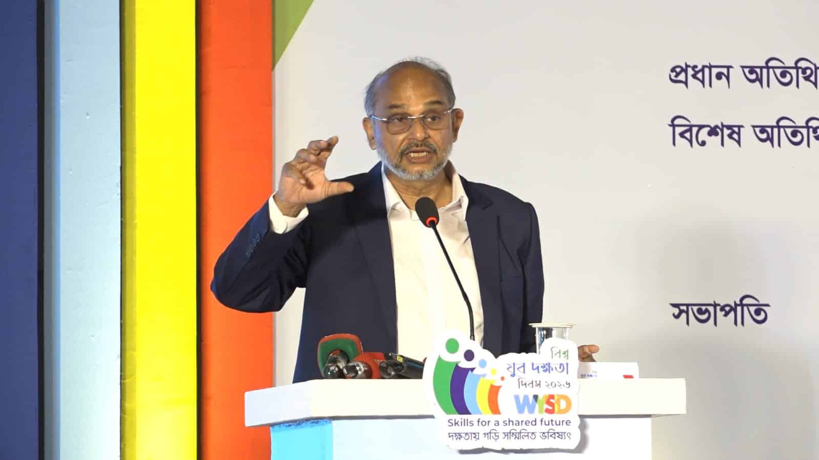প্রতি ৪ যুবকের একজন বেকার, প্রশিক্ষণের বাইরে ৪০ শতাংশ