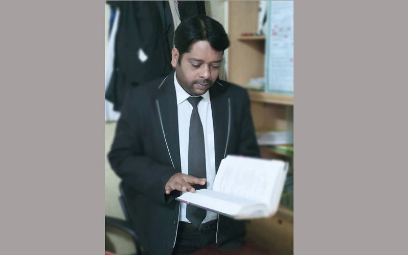 বাগেরহাটে ছুরিকাঘাতে আইনজীবী নিহত