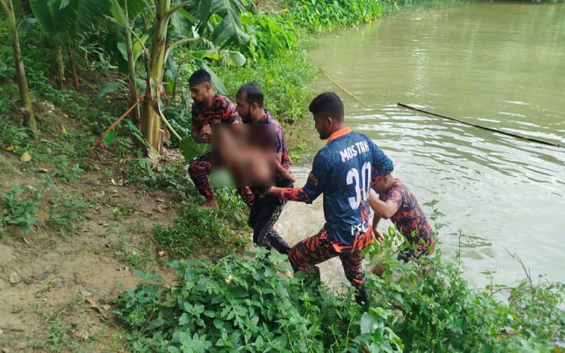 বগুড়ায় পুকুরের পানিতে ডুবে ৩ শিশুর মৃত্যু
