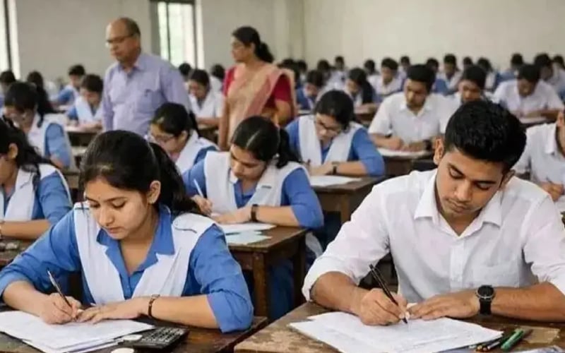উচ্চমাধ্যমিকে শিক্ষার্থী সংকট, ভবিষ্যৎ মানবসম্পদ গঠনে শঙ্কা