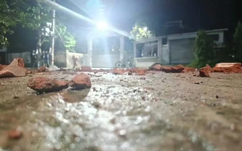 ভাসানী বিজ্ঞান ও প্রযুক্তি বিশ্ববিদ্যালয়ে মিসর-আর্জেন্টিনা ম্যাচ ঘিরে সংঘর্ষে আহত ২০