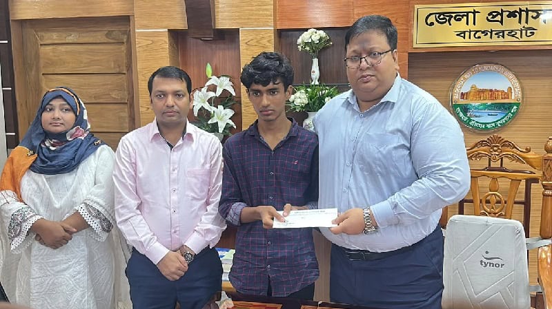 সংবাদ প্রকাশের পর ইকনের পাশে জেলা প্রশাসন