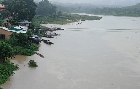 খাগড়াছড়িতে এখনও পানিবন্দী হাজারও পরিবার, নিরাপদে ফিরছেন ৪২১ পর্যটক