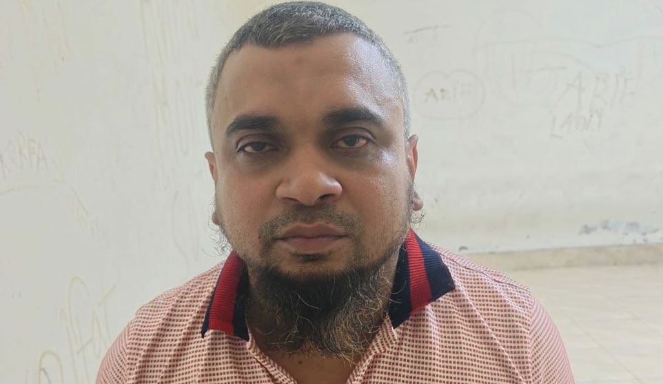 ই-অরেঞ্জের প্রধান উপদেষ্টা মাশুকুর রহমান গ্রেপ্তার