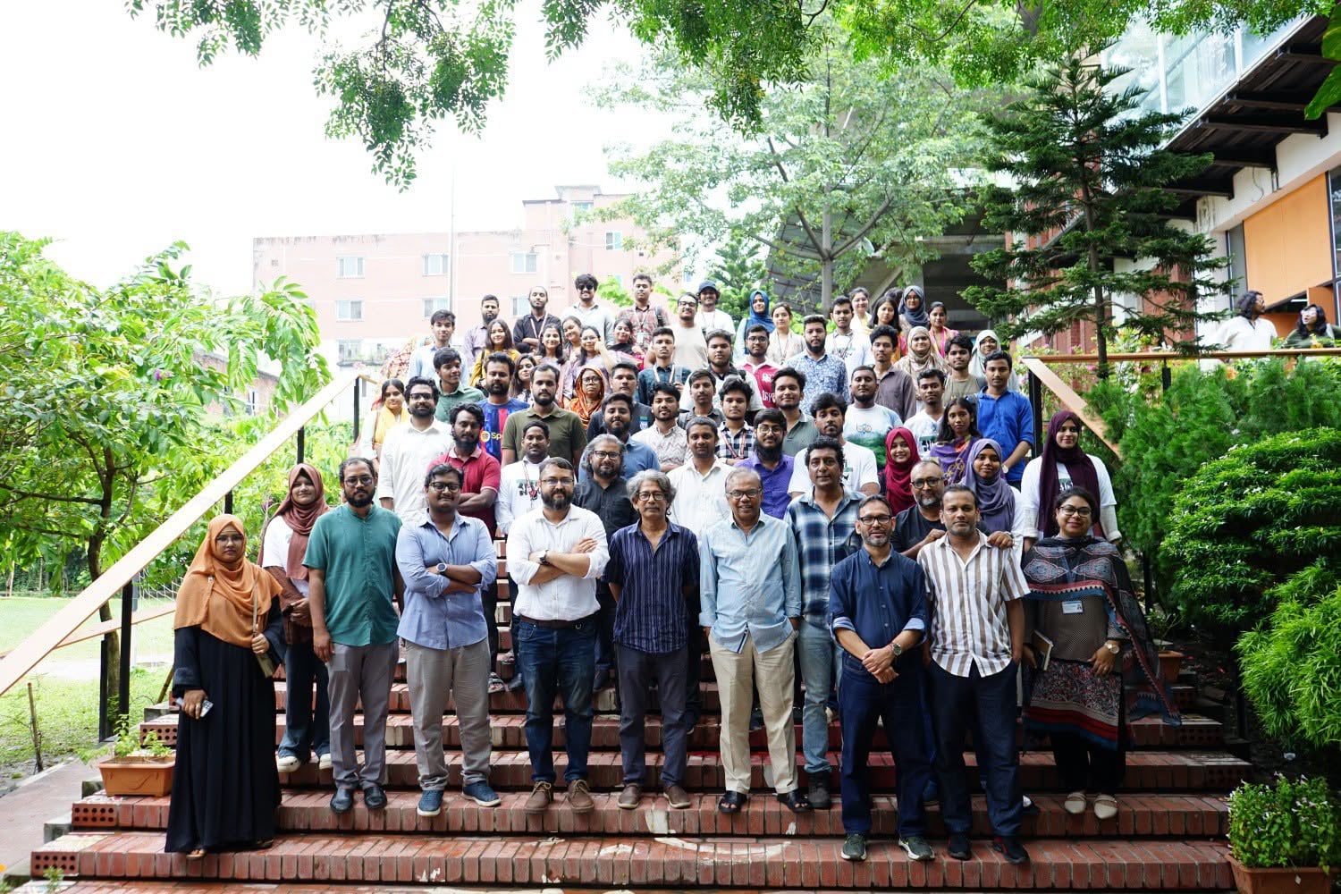 ক্যাম্পাসে ক্যাম্পাসে ‘মাস্তুল’ টিম, শিক্ষার্থীদের সাথে প্রাণবন্ত আড্ডা