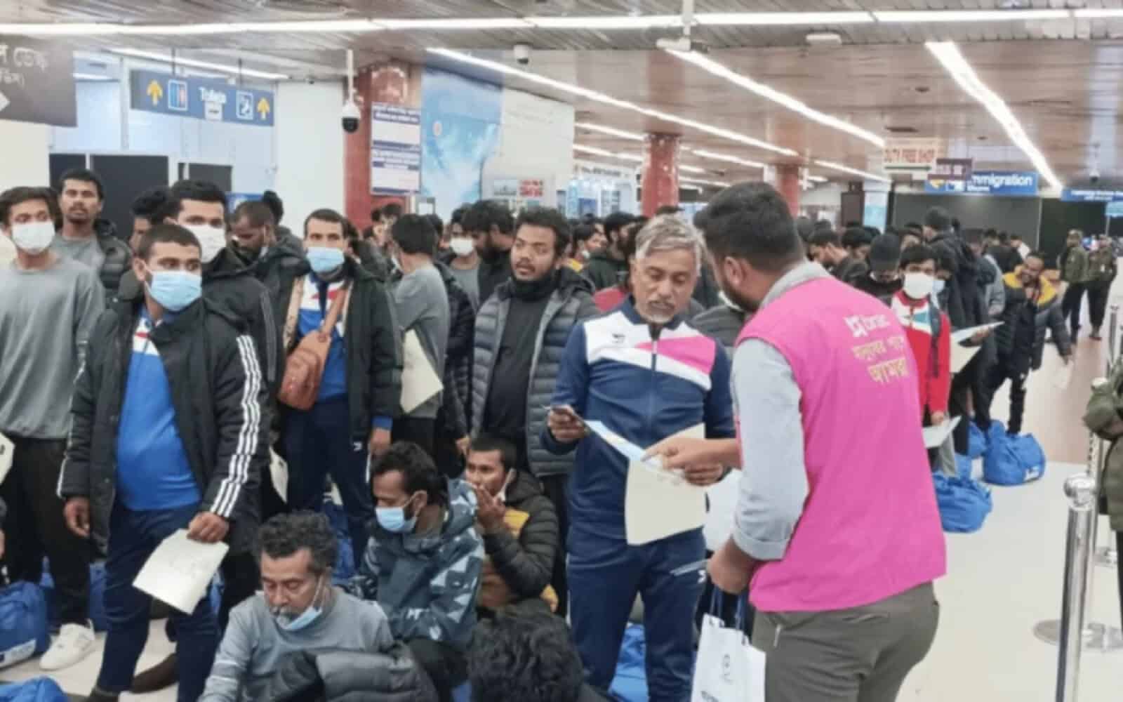 লিবিয়া থেকে ফিরল ইউরোপে যাওয়ার চেষ্টায় আটক ১৭৪ বাংলাদেশি