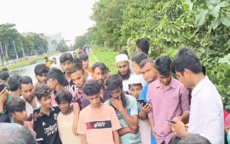 চাঁদপুরে ট্রেনে কাটা পড়ে মাদ্রাসাছাত্রীর মৃত্যু