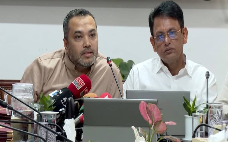 ‘কৃত্রিমভাবে পাসের হার ও জিপিএ-৫ বাড়ানোর সংস্কৃতি থেকে বেরিয়ে এসেছি’