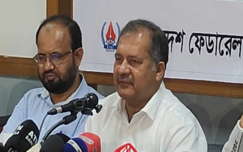 ‘এত রক্ত ও বিসর্জনের পর অর্জিত গণতন্ত্র ও সংসদই হওয়া উচিত রাজনীতির কেন্দ্রবিন্দু’