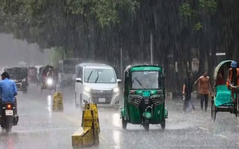 ঢাকাসহ বিভিন্ন অঞ্চলে ঝড়-বৃষ্টির পূর্বাভাস, নদীবন্দরে সতর্কতা