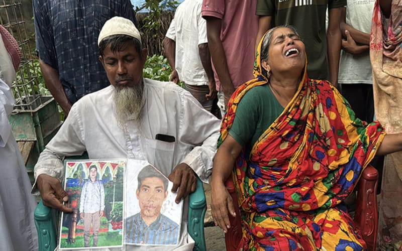 ‘আগুন লেগে পুড়ে যাচ্ছি মা, মরে যাচ্ছি’, মৃত্যুর আগে শেষ ভয়েস মেসেজ