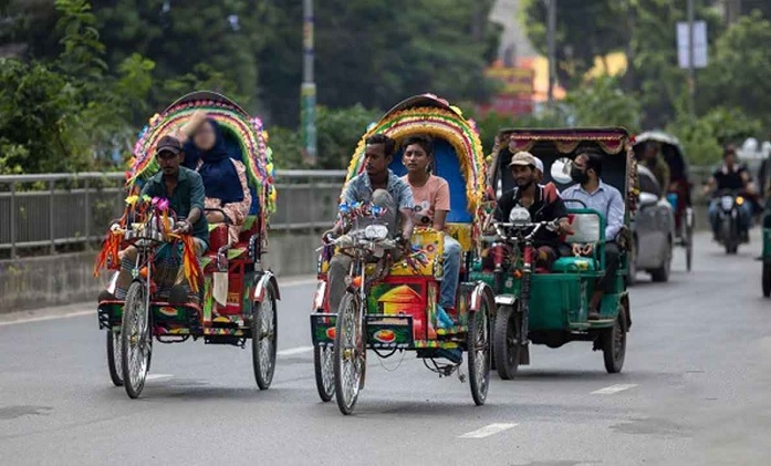 অটোরিকশা নিয়ন্ত্রণে নতুন নীতিমালা, চাঁদাবাজিতে কঠোর ব্যবস্থা