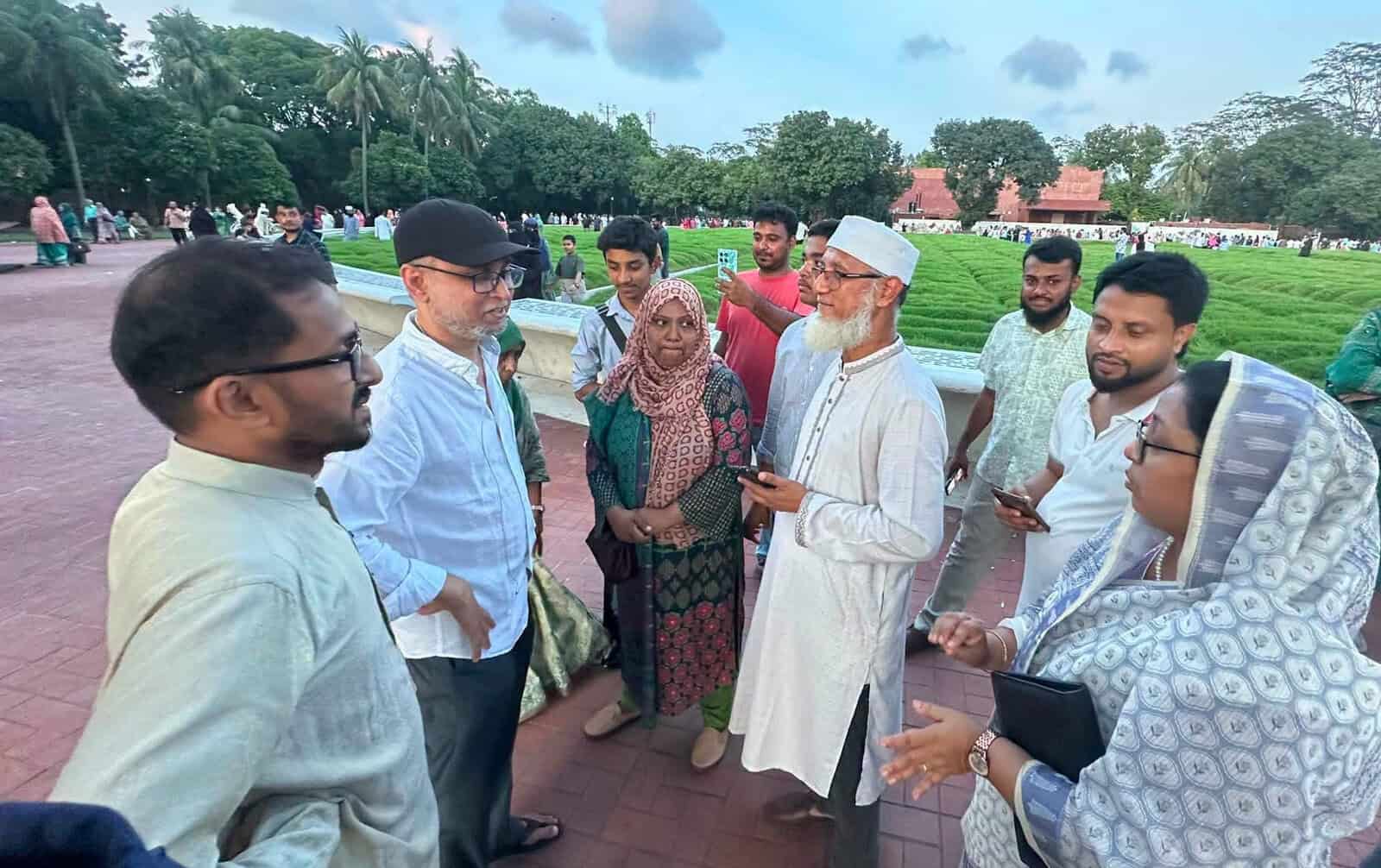 ‘কাউকে না জানিয়ে’ জুলাই জাদুঘরে ফারুকী, দেখে যা বললেন