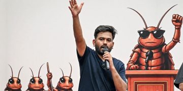 ককরোচ পার্টির নতুন কর্মসূচি
